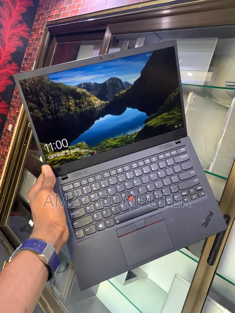 Lenovo ThinkPad X1 Carbon 8GB Intel Core i5 SSD 256GB