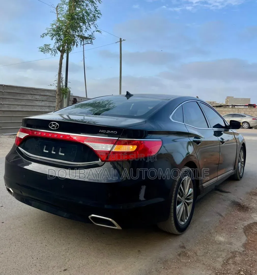 Hyundai Grandeur 2016 Noir Mat