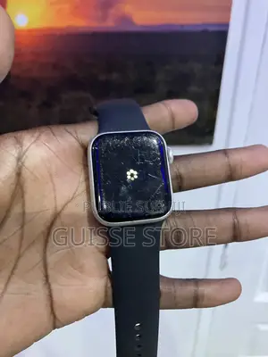 Apple Watch Série 5 40mm Écran Rayé