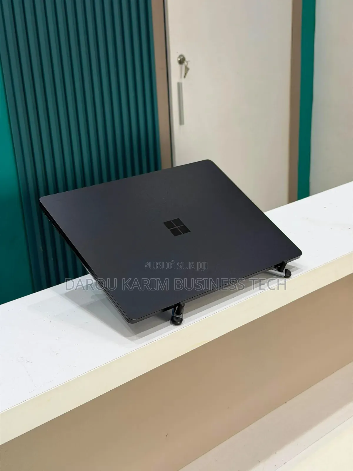 Nouveau Microsoft Surface Laptop 4 16GB AMD Ryzen 7 SSD 512GB
