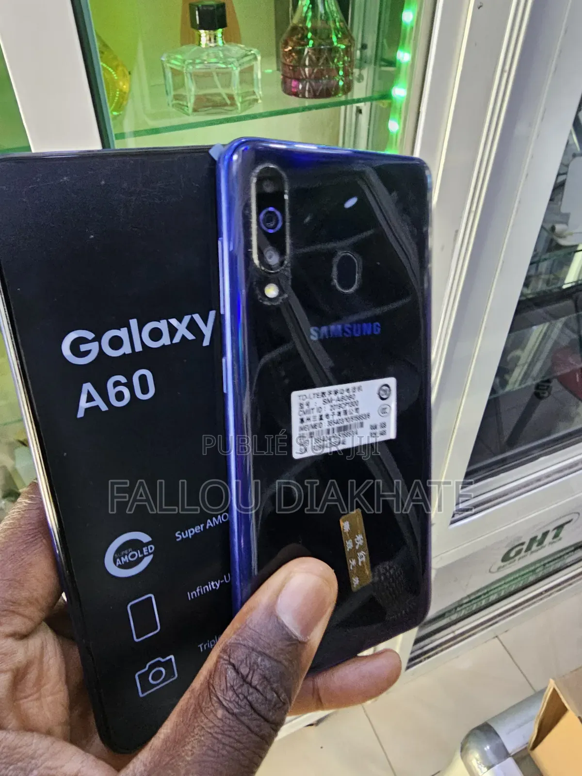 Nouveau Samsung Galaxy C9 Pro 64 GB Bleu