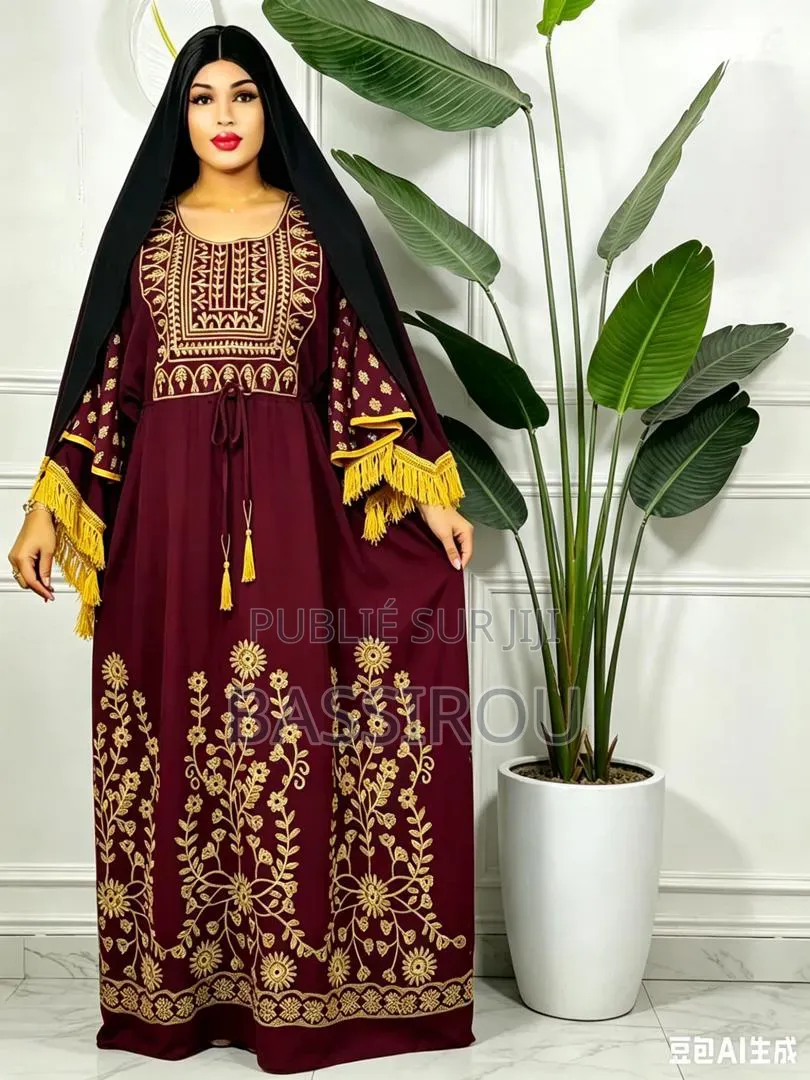 Robe  Borderie