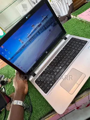 Ordinateur portable HP EliteBook 830 8GB Intel Core i7 HDD 1T