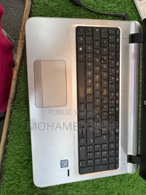 Ordinateur portable HP EliteBook 830 8GB Intel Core i7 HDD 1T