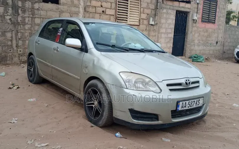 Toyota Corolla 2008 Gris