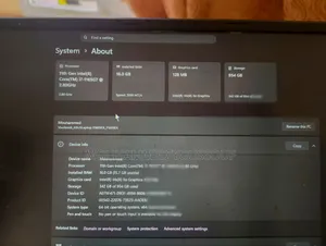 Ordinateur portable Asus Vivobook 16 16GB Intel Core i7 SSD 1T