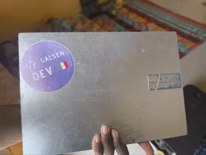 Ordinateur portable Asus Vivobook 16 16GB Intel Core i7 SSD 1T