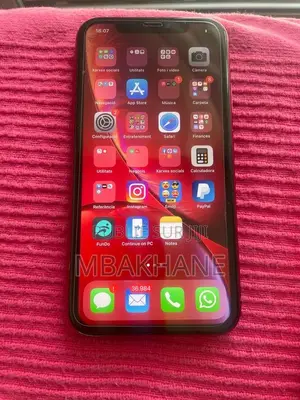 Apple iPhone XR 64 GB Rouge