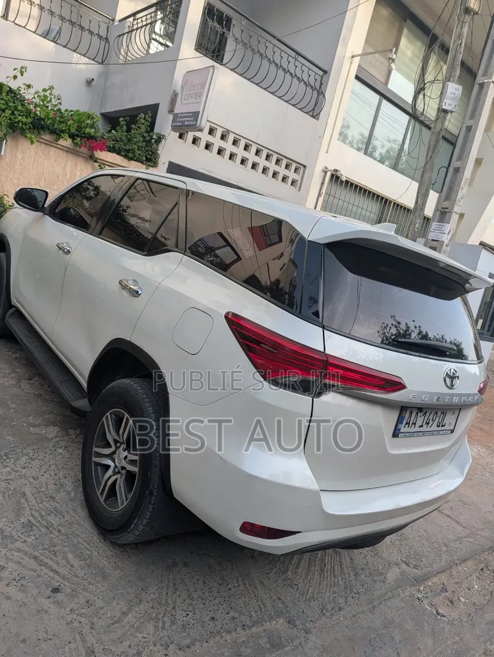 Toyota Fortuner 2023 Blanc