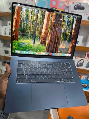Nouveau Apple MacBook Air 2025 M4 32GB Apple M4 SSD 1T