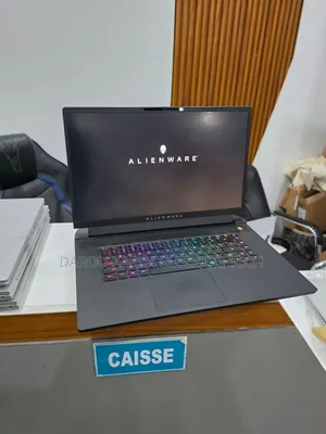 Nouveau Ordinateur portable Alienware 17 R5 32GB AMD Ryzen 9 SSD 1T