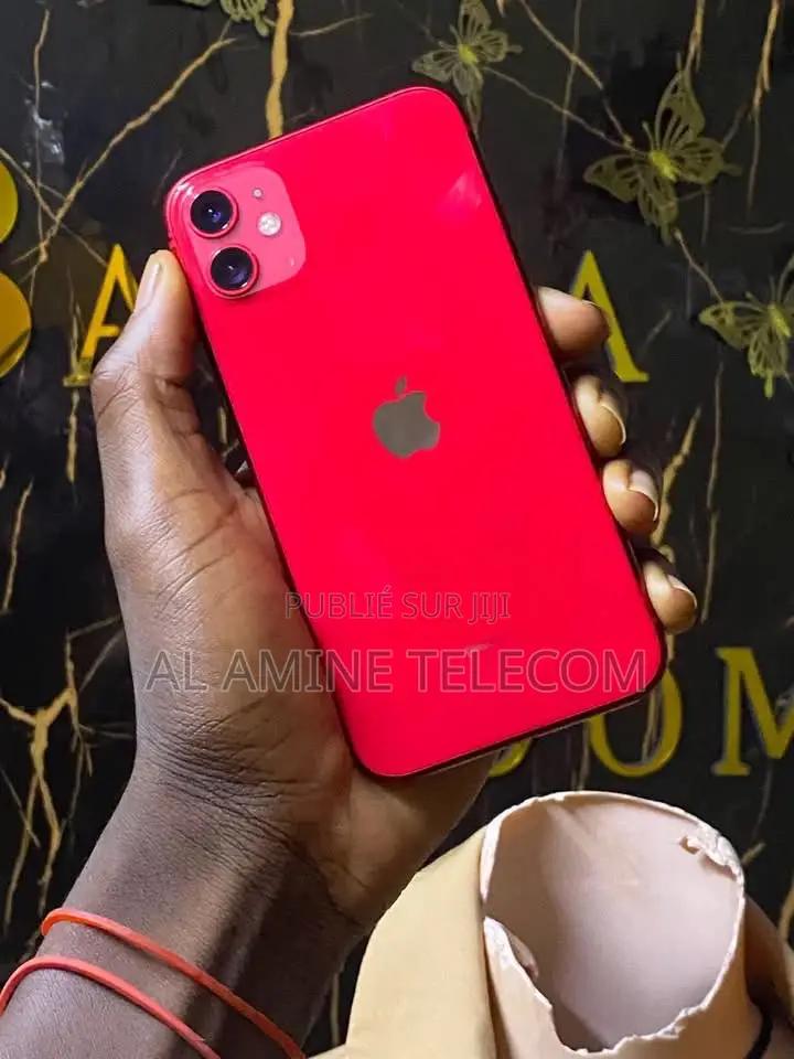 Nouveau Apple iPhone 11 256 GB Rouge