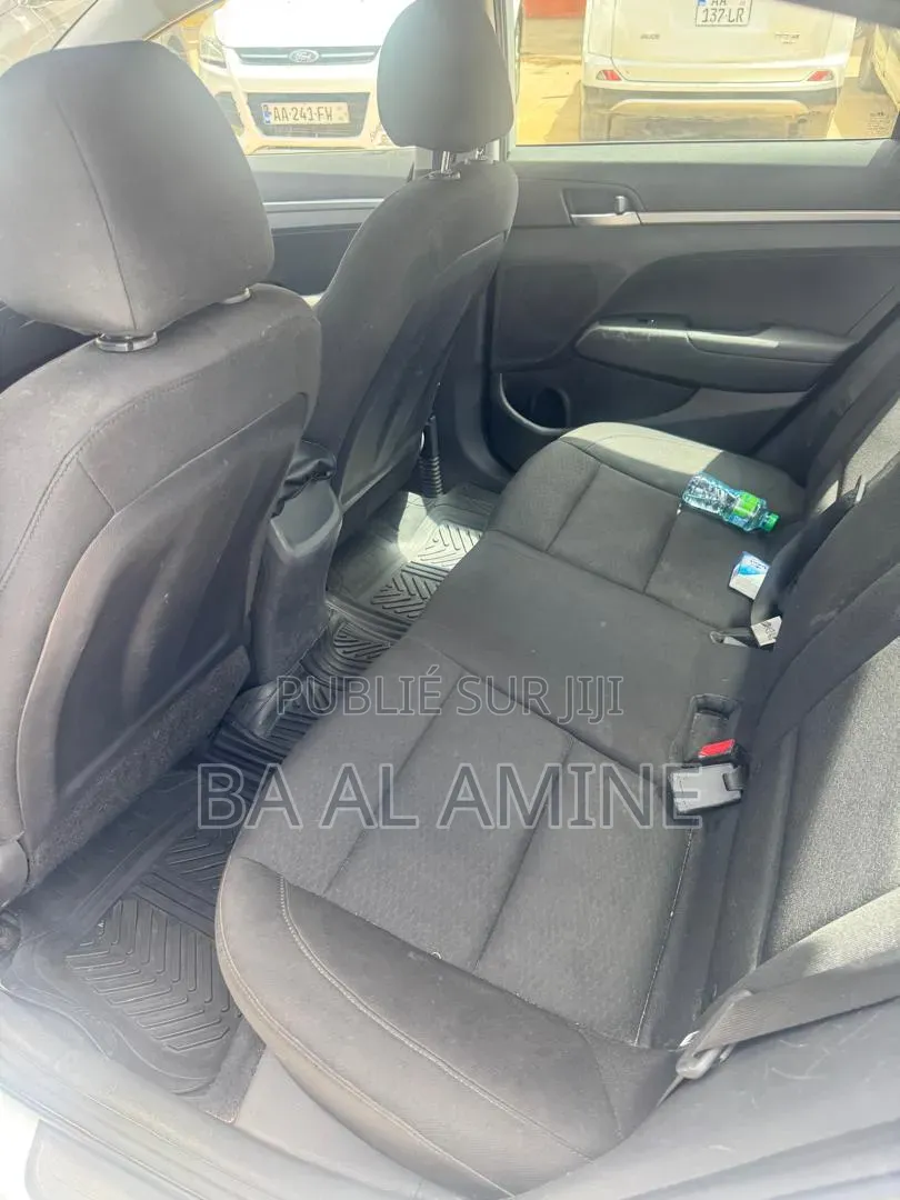 Peugeot 308 2019 Blanc
