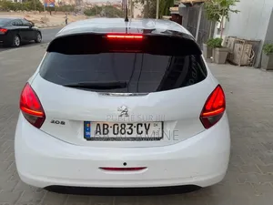 Peugeot 208 2017 Blanc
