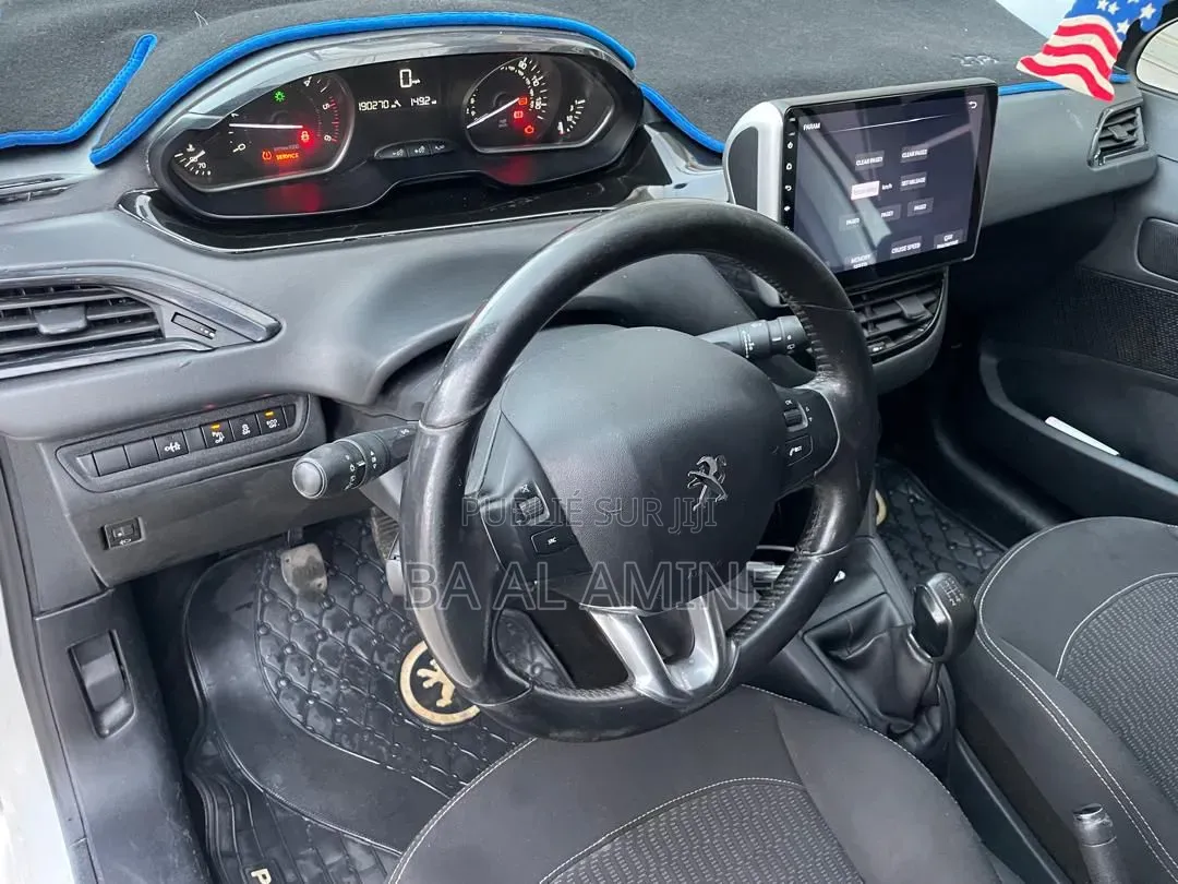 Peugeot 208 2017 Blanc