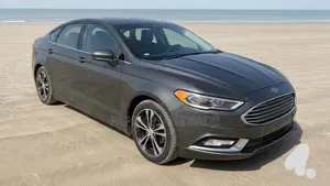 Ford Fusion 2018 Gris