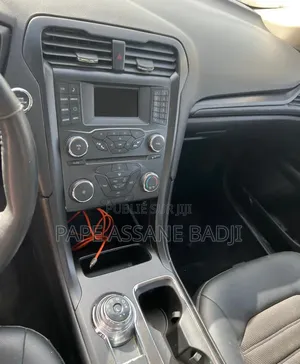 Ford Fusion 2018 Gris