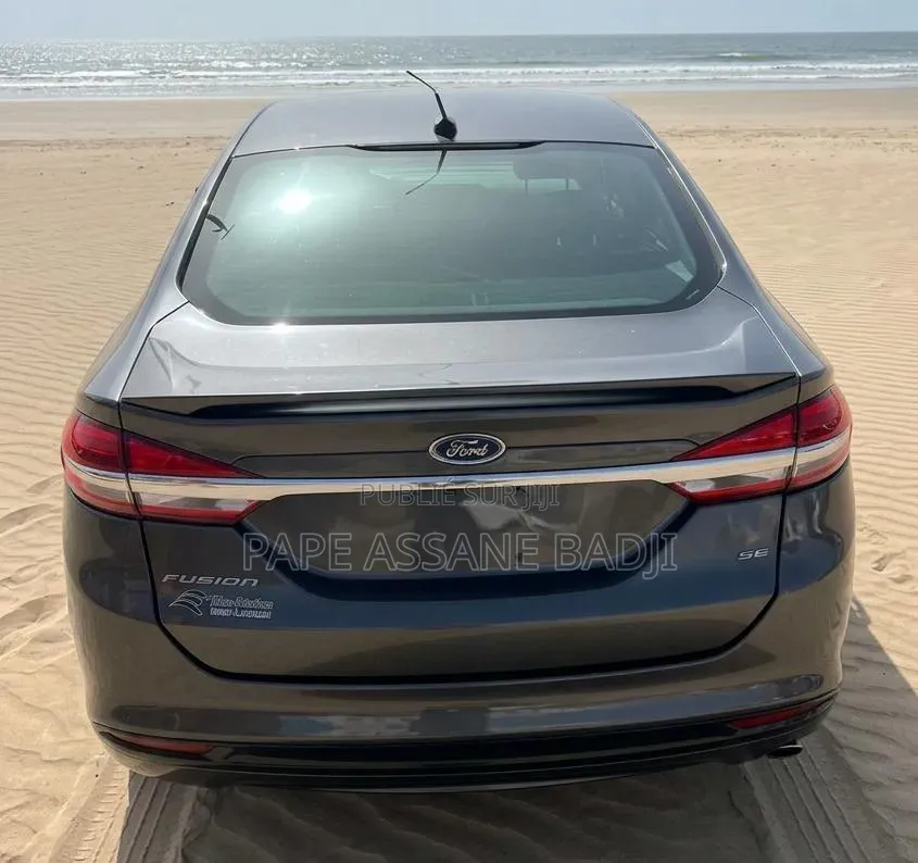 Ford Fusion 2018 Gris