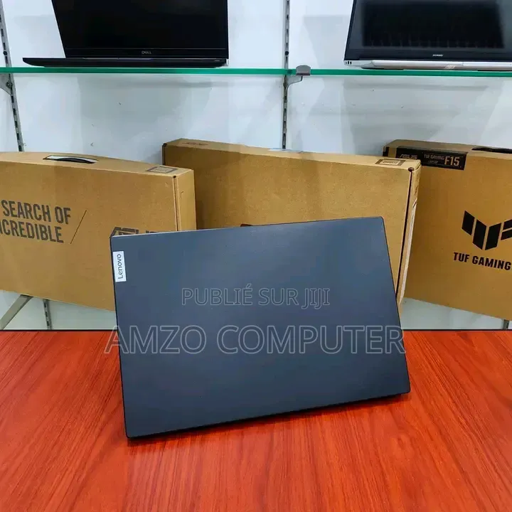Nouveau Ordinateur portable Lenovo V15 G4 8GB AMD Ryzen 3 SSD 512GB