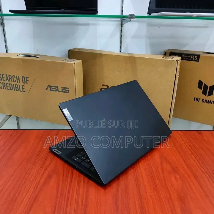 Nouveau Ordinateur portable Lenovo V15 G4 8GB AMD Ryzen 3 SSD 512GB