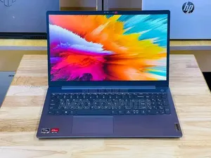 Nouveau Ordinateur portable Lenovo V15 G4 8GB AMD Ryzen 3 SSD 512GB