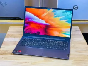 Nouveau Ordinateur portable Lenovo V15 G4 8GB AMD Ryzen 3 SSD 512GB