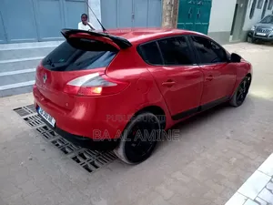 Renault Megane 2011 Rouge