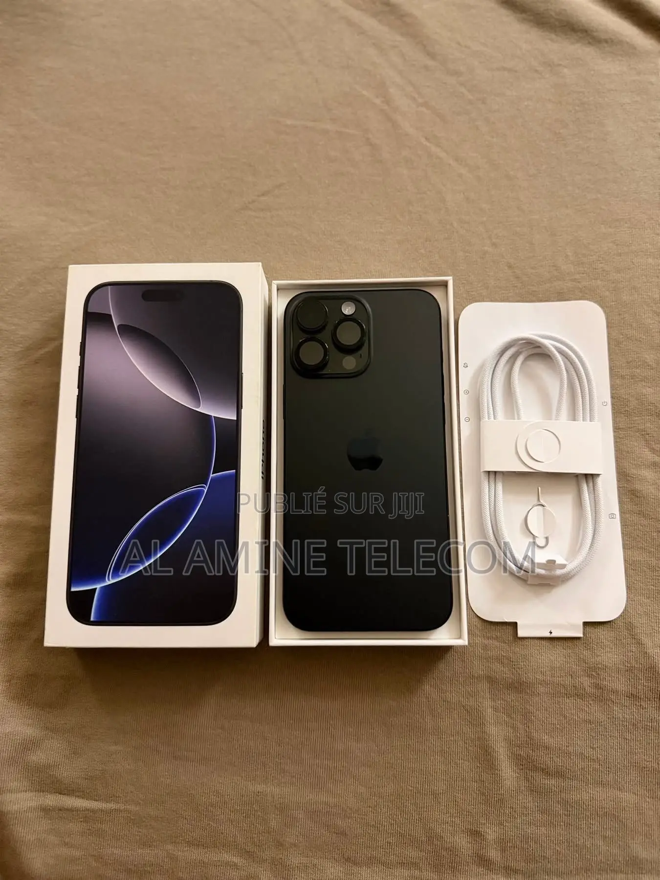 Nouveau Apple iPhone 16 Pro Max 1 TB Noir