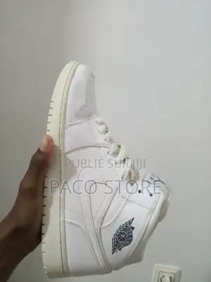 Jordan Air 1 Mid Blanc