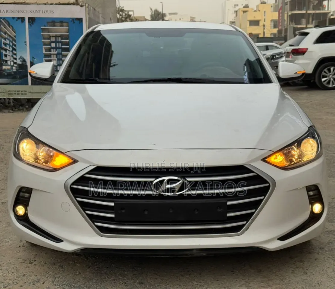 Hyundai Avante 2017 Blanc