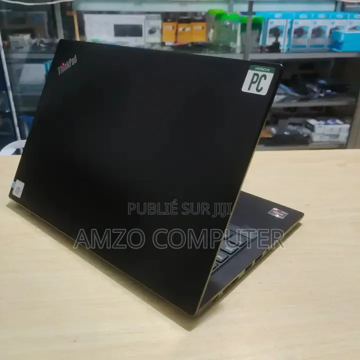 Ordinateur portable Lenovo ThinkPad X13 Gen 2 8GB AMD Ryzen 3 SSD 256GB