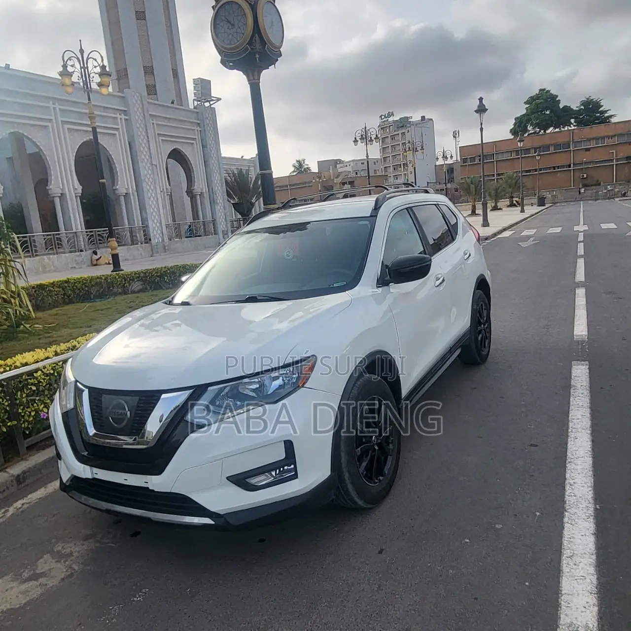 Nissan Rogue SV AWD 2017 Blanc