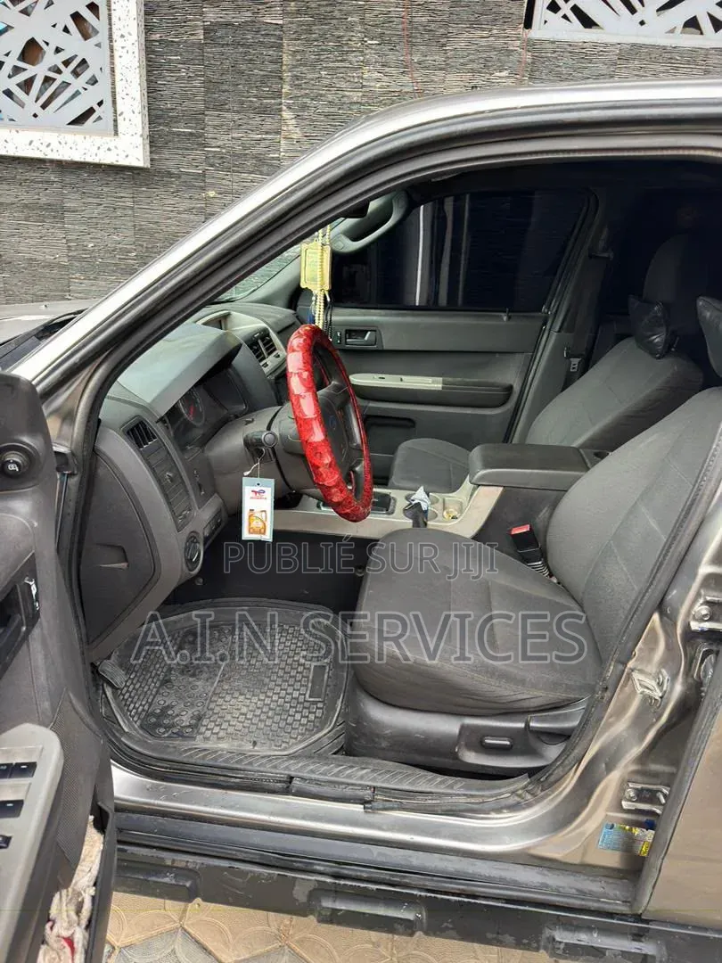 Ford Escape 2012 Gris