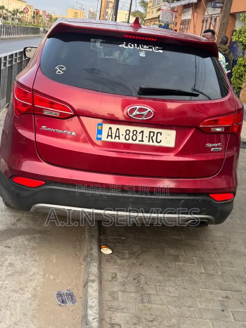 Hyundai Santa Fe 2016 Rouge
