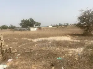 Terrain Industriel De 4,03 Hectares : Le Terrain Idéal Pour Bâtir !