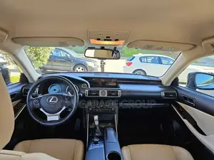 Lexus IS 2014 Noir