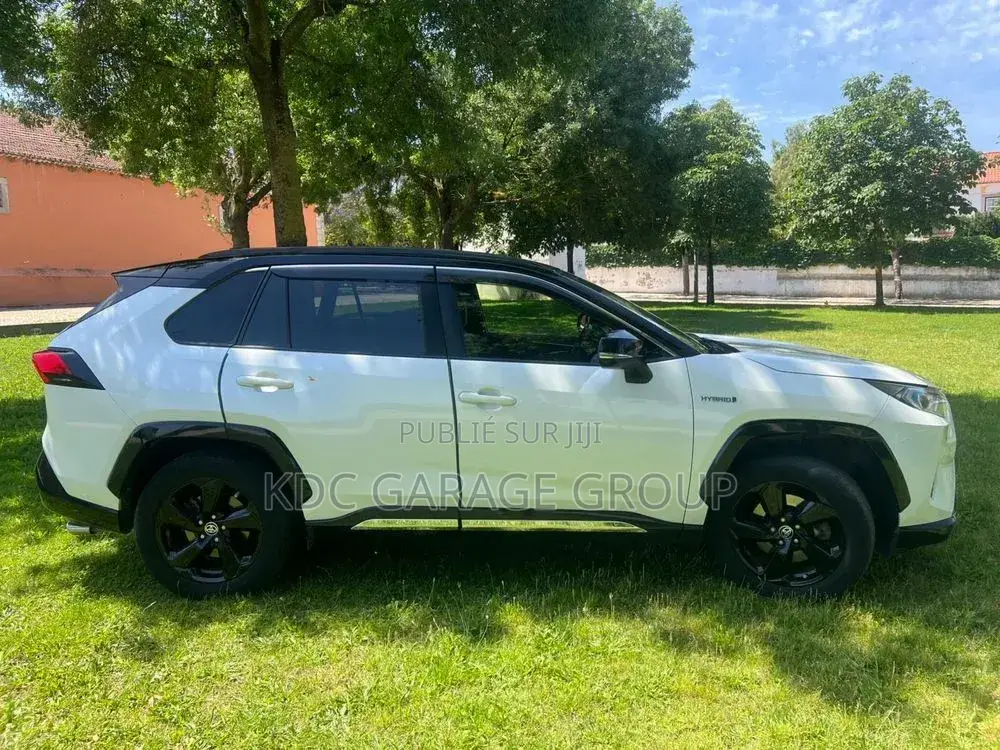Toyota RAV4 2019 Blanc