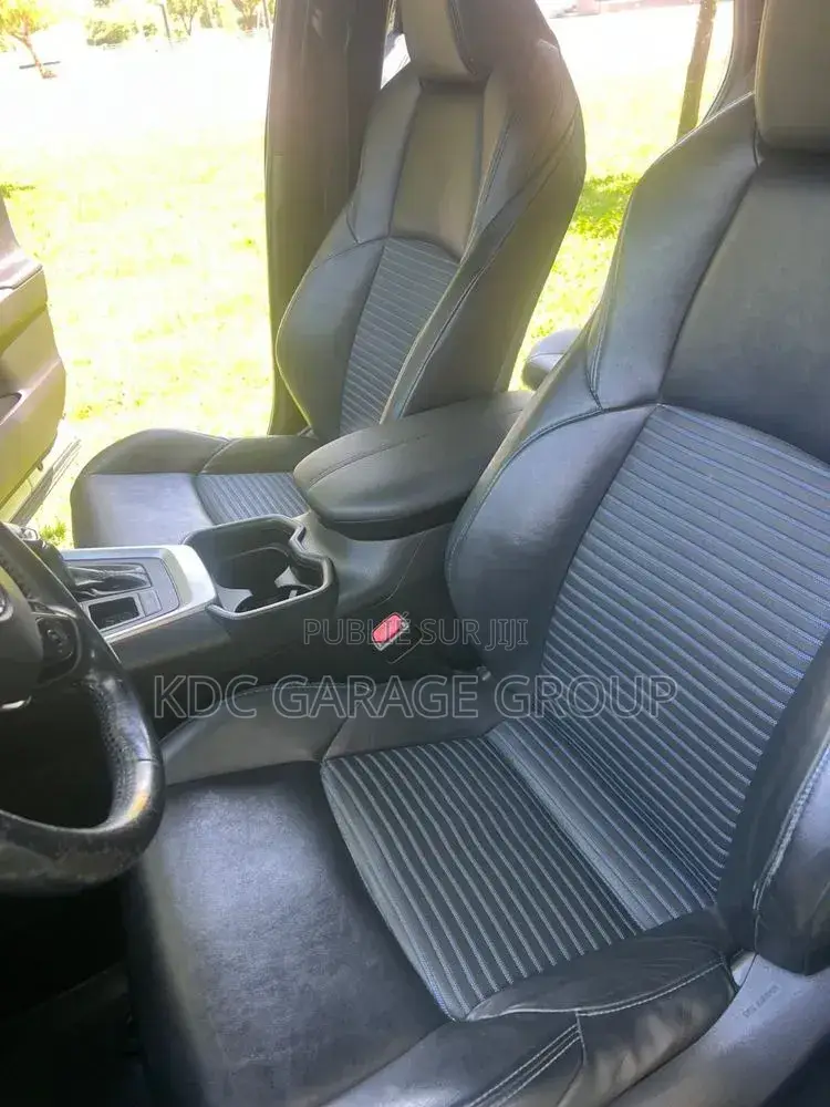 Toyota RAV4 2019 Blanc