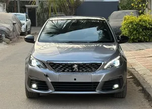 Peugeot 308 2018 Gris