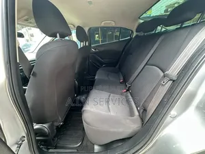 Mazda 3 2016 Gris