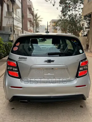 Chevrolet Sonic 2019 Gris