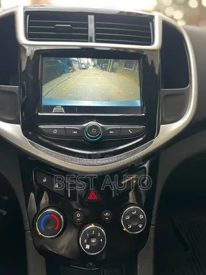 Chevrolet Sonic 2019 Gris
