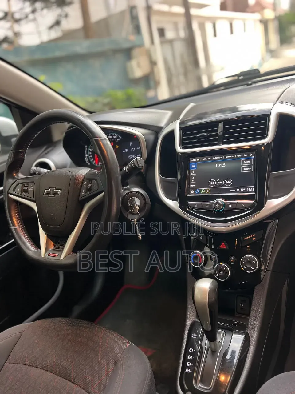 Chevrolet Sonic 2019 Gris