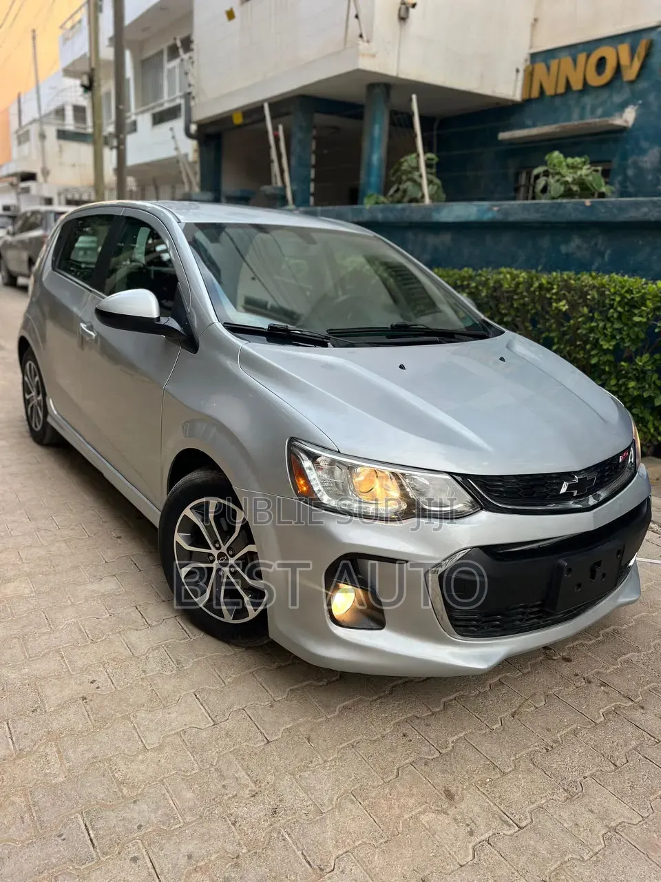 Chevrolet Sonic 2019 Gris