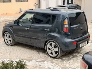 Kia Âme 2011 Bleu