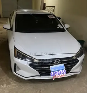 Hyundai Elantra 2019 Blanc