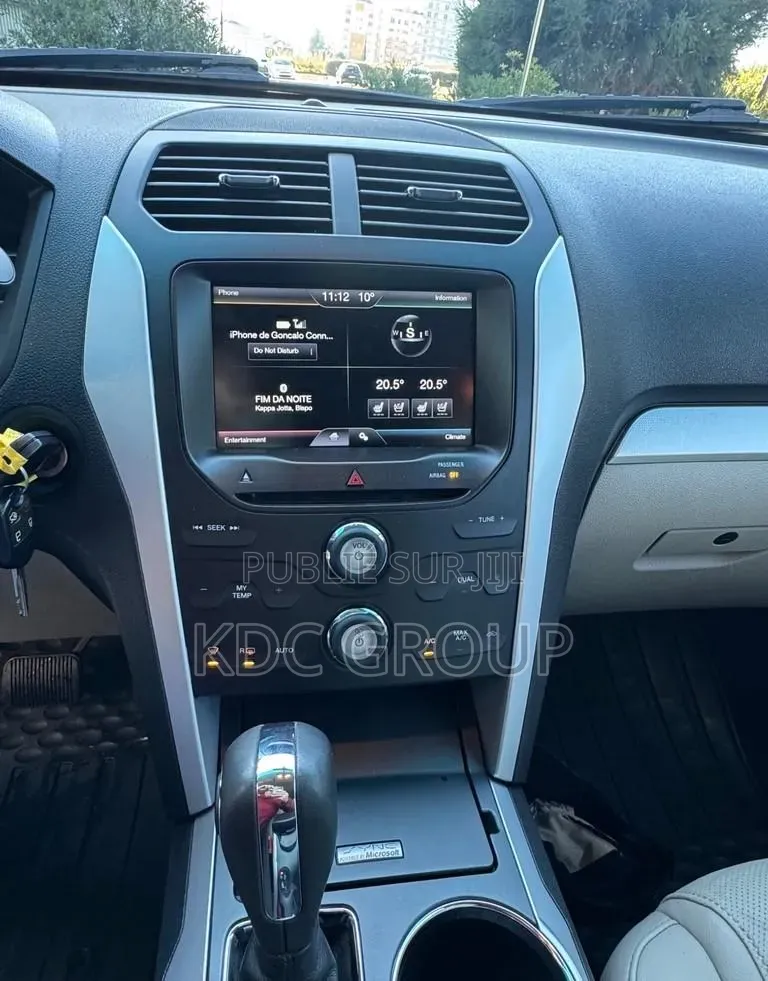 Ford Explorer 2013 Noir Mat