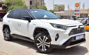 Toyota RAV4 2021 Blanc