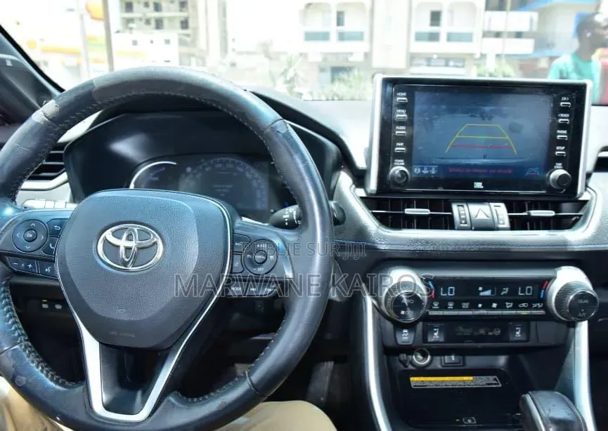 Toyota RAV4 2021 Blanc