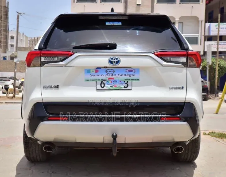 Toyota RAV4 2021 Blanc